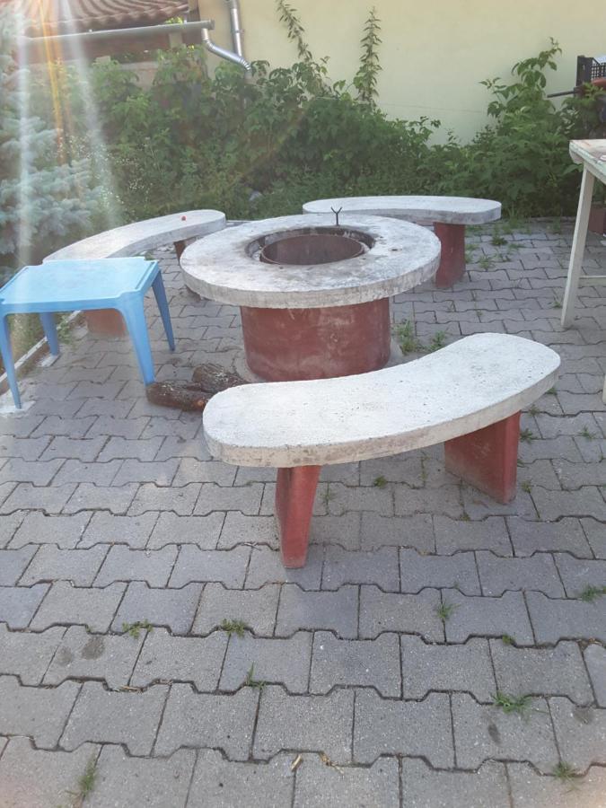 Ferienwohnung Ibolya Apartman Kano Exterior foto